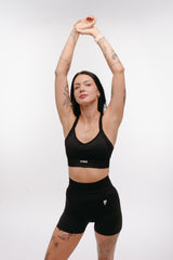 ELEVATE. Shorts