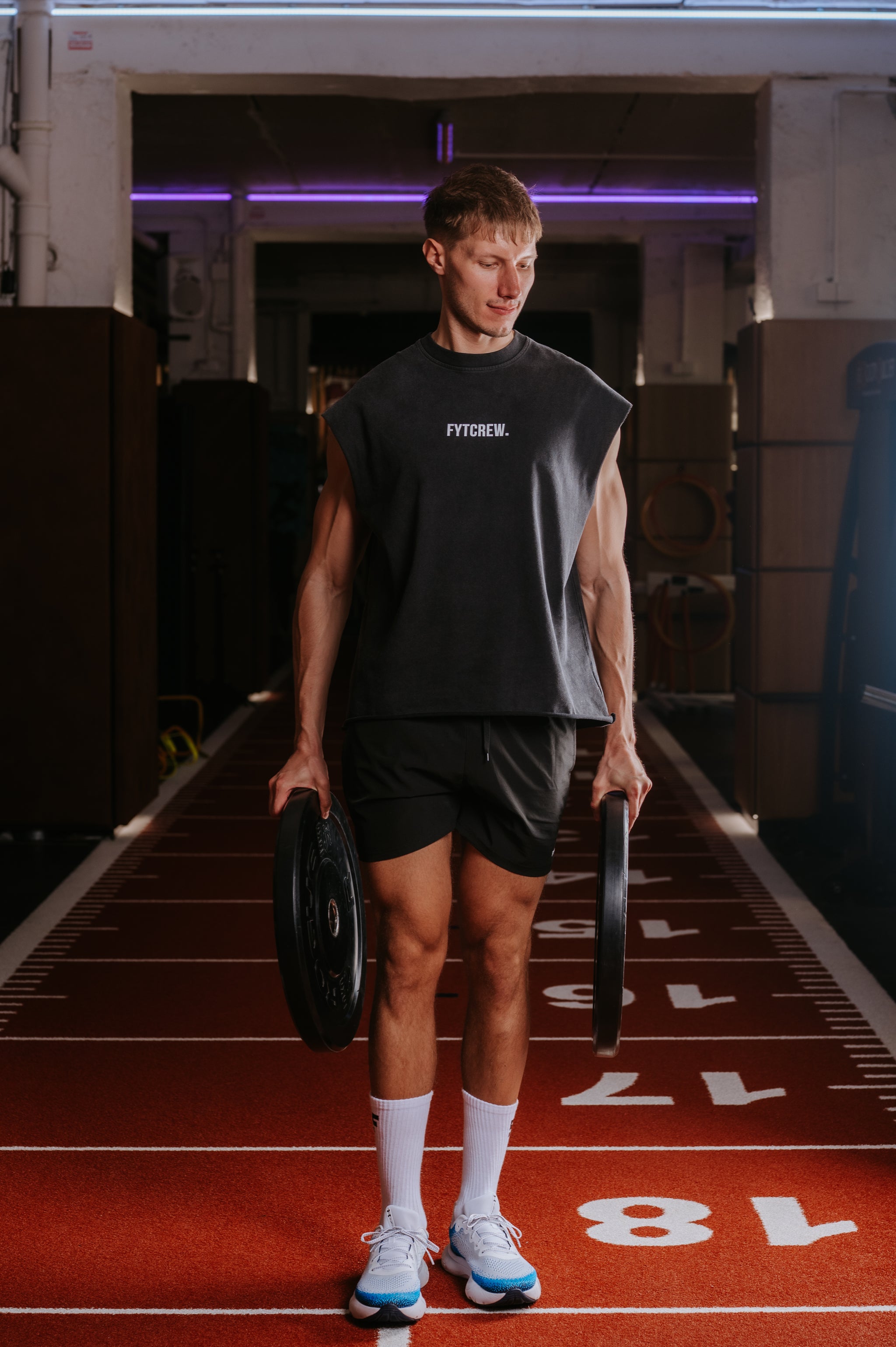 LEGACY. Tank Oversize